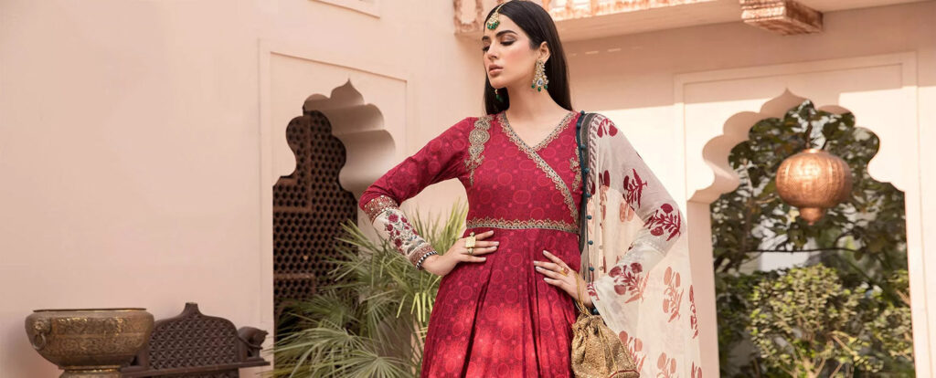 Embracing Tradition with Pakistani Designer Suits UK